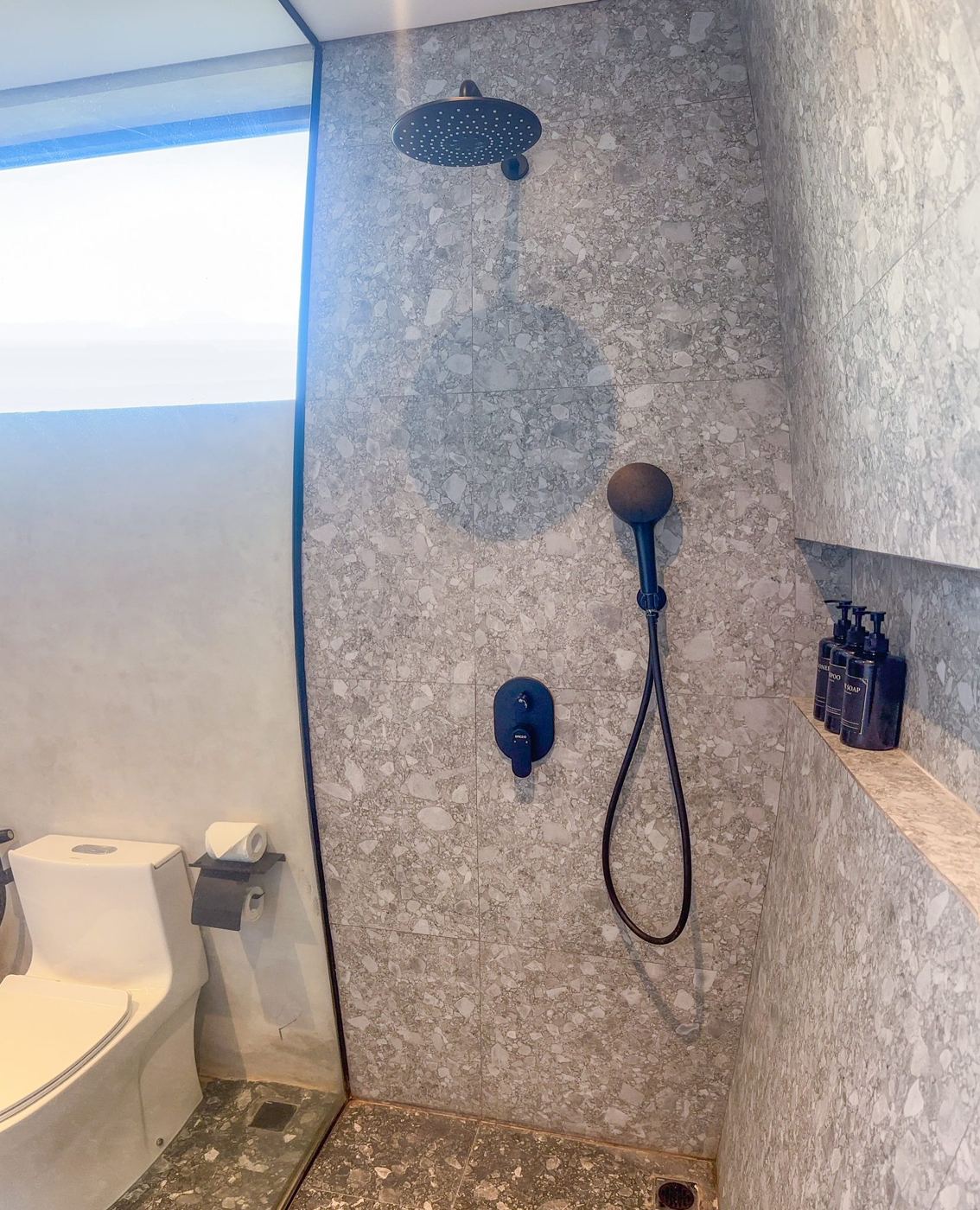 Suite 101 photo 5